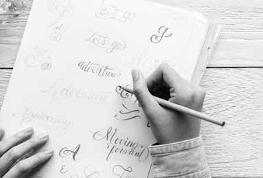 英超+西甲双免费，新赛季50√44！今晚9成信心私推0元购！英超：利物浦vs曼联！